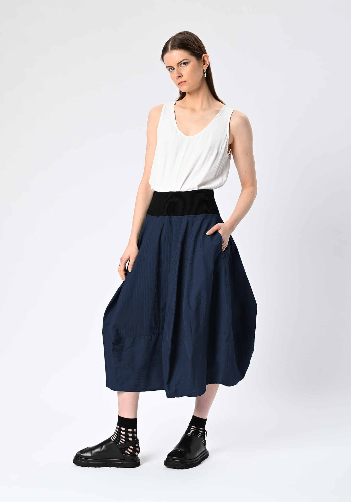 buy the latest Metropolis Dimensional Skirt online