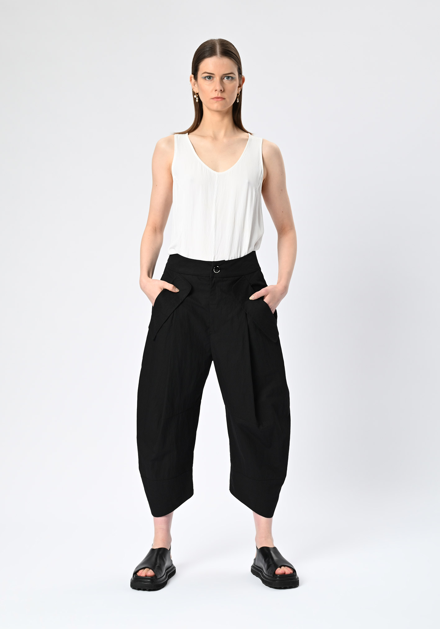 buy the latest Apex Pant online