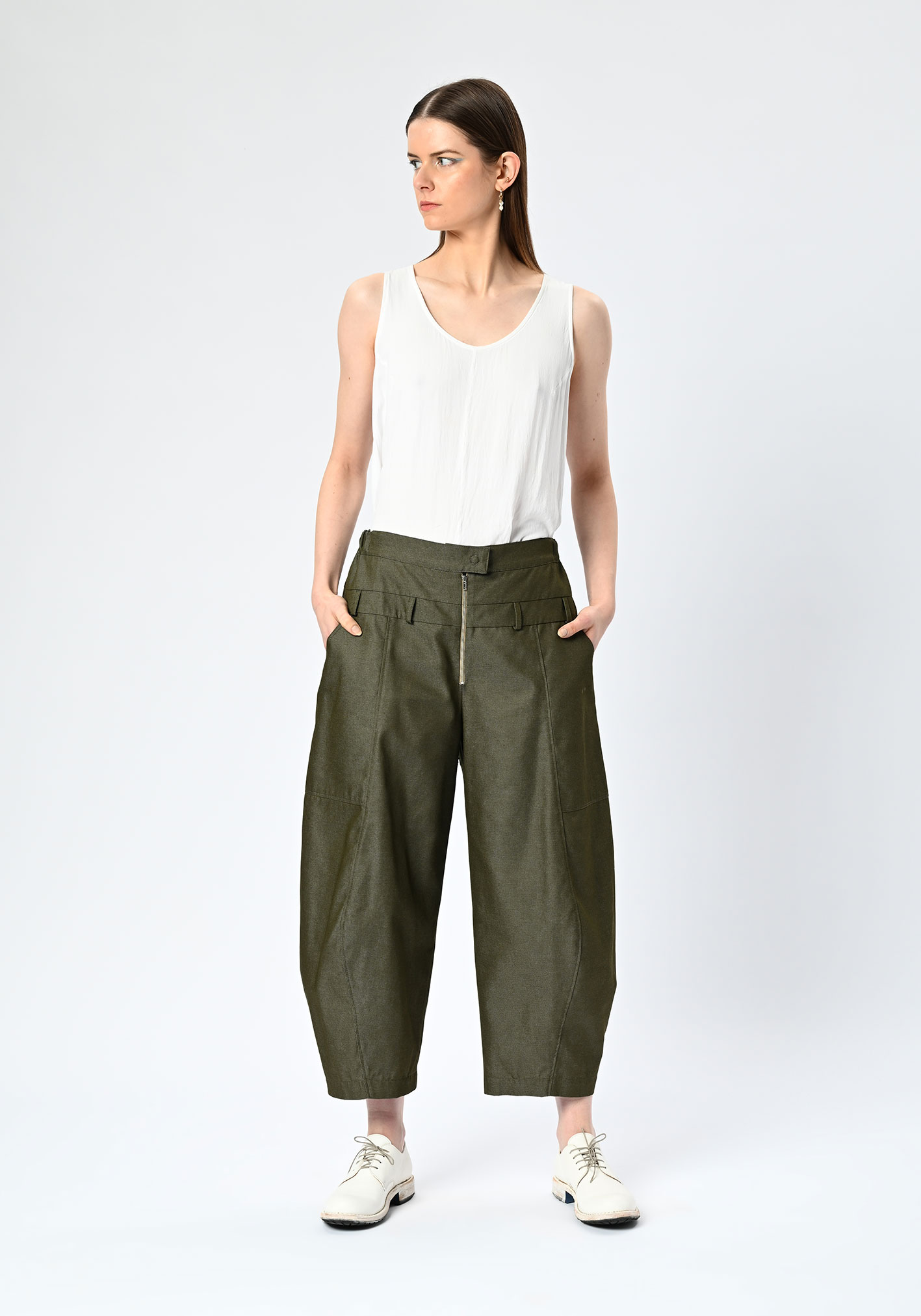 buy the latest Downtown Contour Leg Pant online