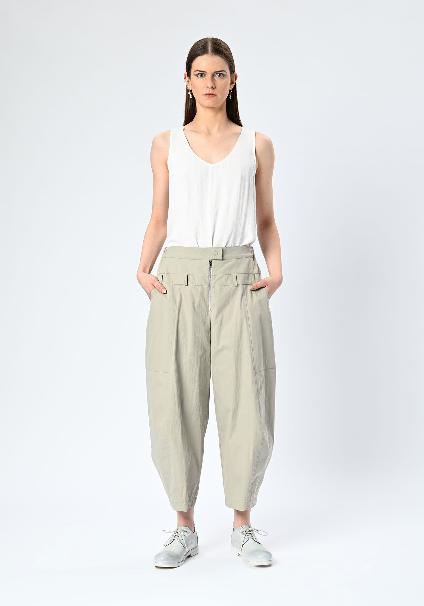 buy the latest Downtown Contour Leg Pant (Twill) online